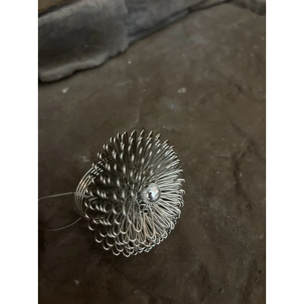 Pier 1 Silver Metal Flower Napkin Ring Holder Set Of 6 NWT individual